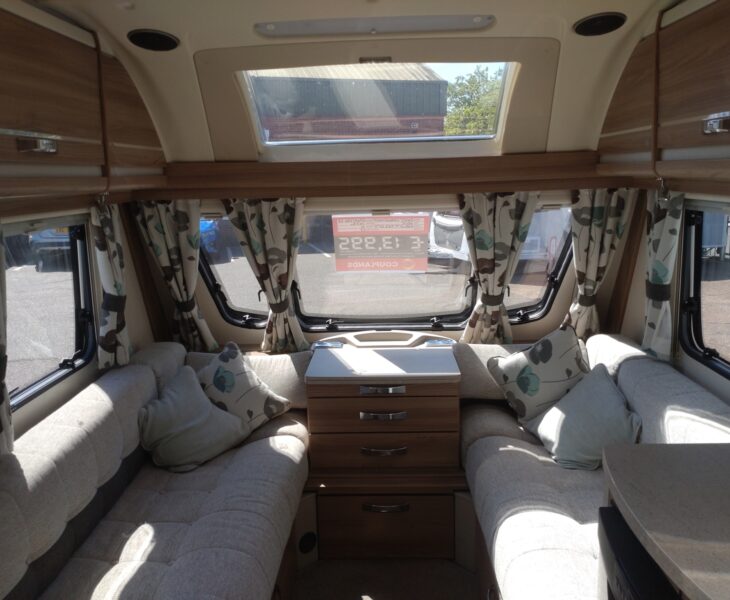 Swift Challenger Sport 584 SR Interior