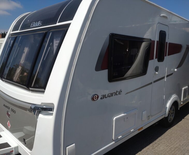 2022 Elddis Avante 550 Front/Side