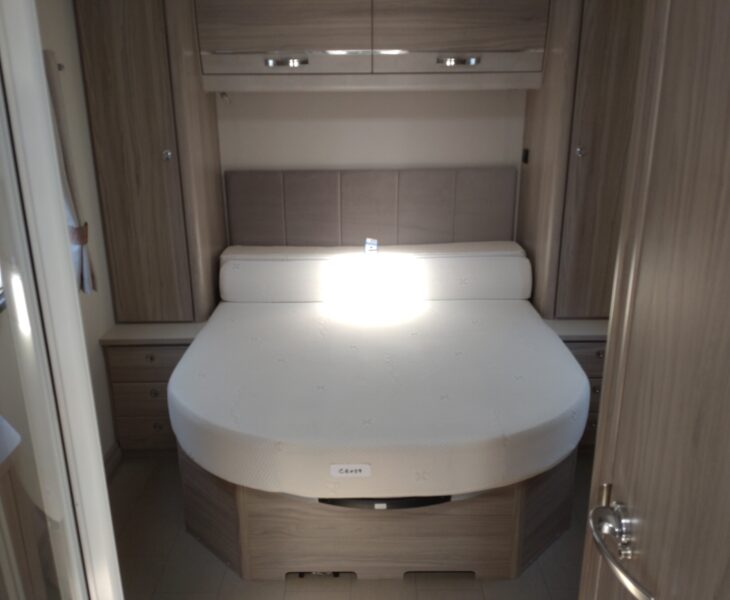 2022 Elddis Avante 550 Interior