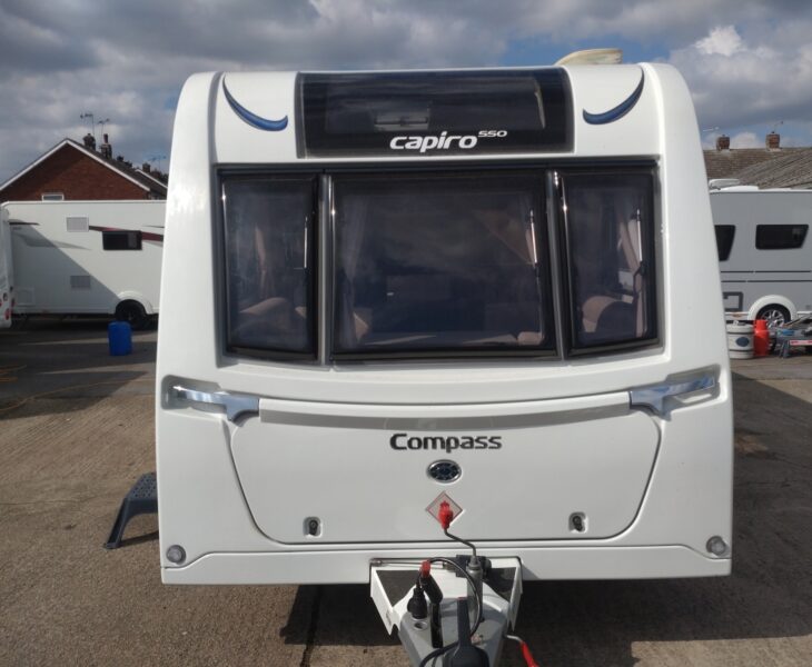 Compass  Capiro 550 Front