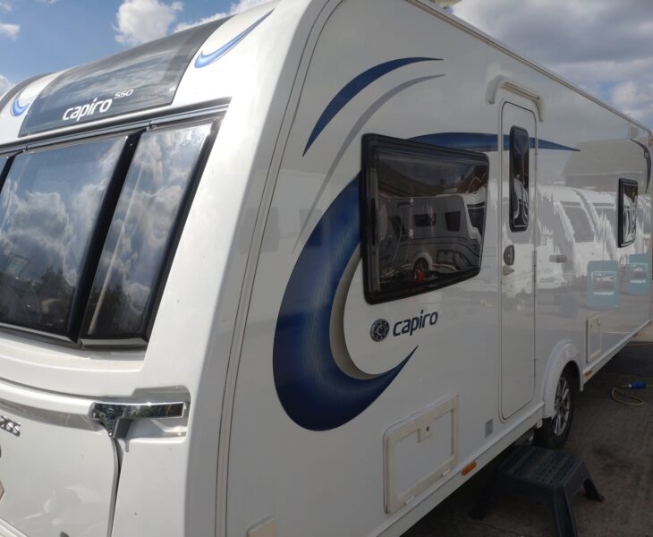 Compass  Capiro 550 Nearside