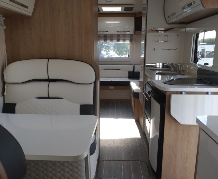 Roller Team Auto Roller 746 Interior