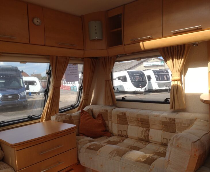 Bailey Pageant Burgundy Interior