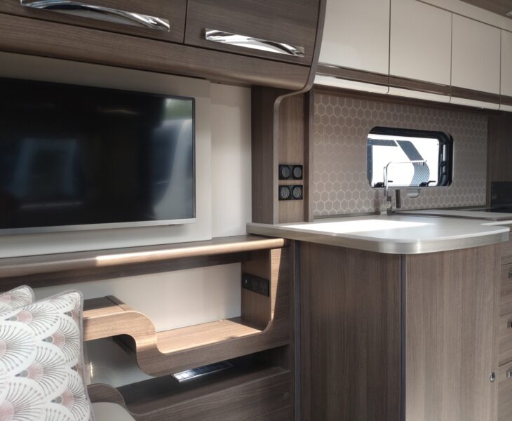 2021 Buccaneer Barracuda Interior