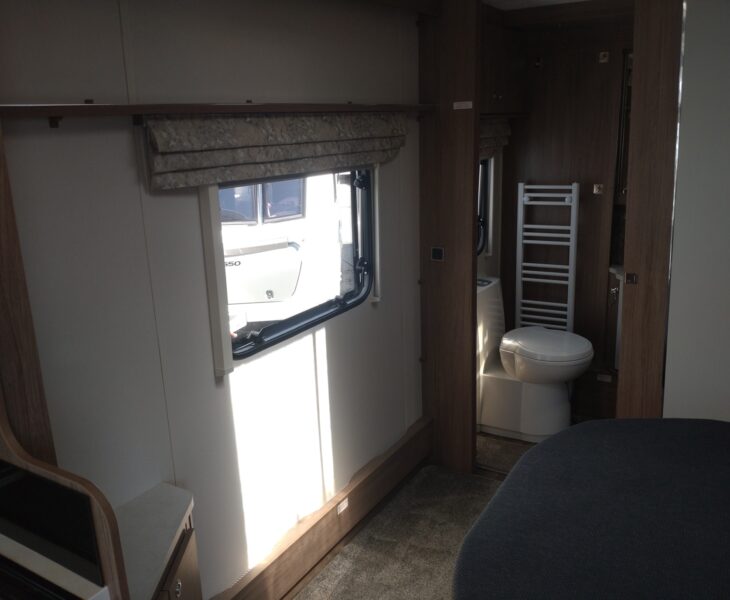 2024 Coachman Vip 575 Interior