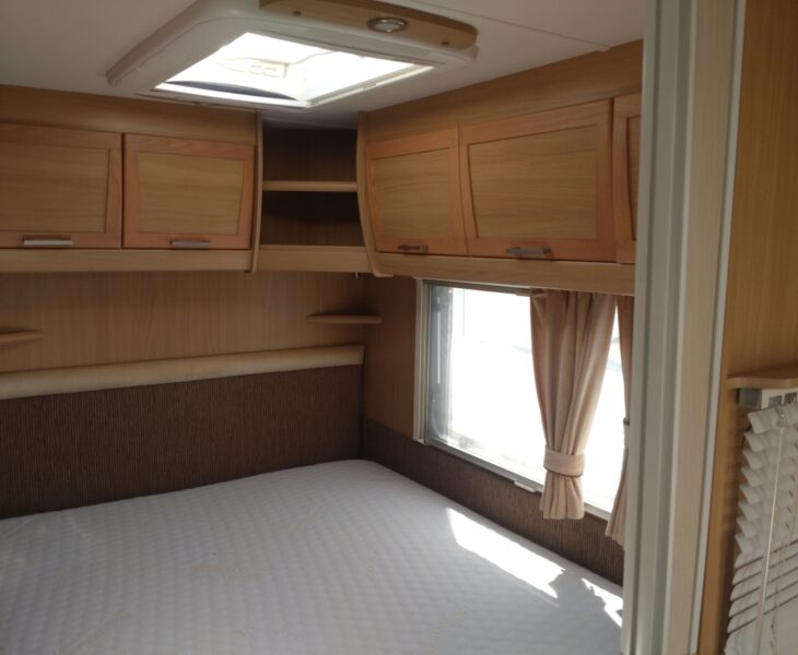 Elddis Odyssey 540 Interior