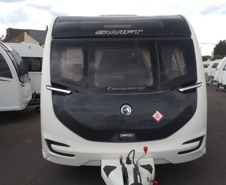 2018 swift conqueror 480 exterior