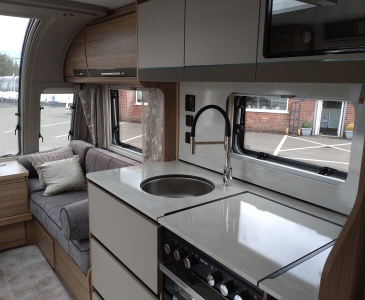2025 Bailey Unicorn Deluxe Cadiz Interior
