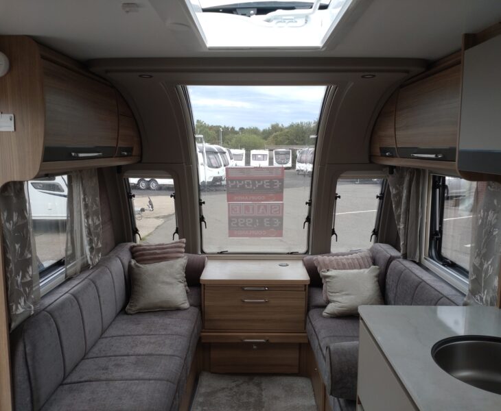 2025 Bailey Unicorn Deluxe Cadiz Interior