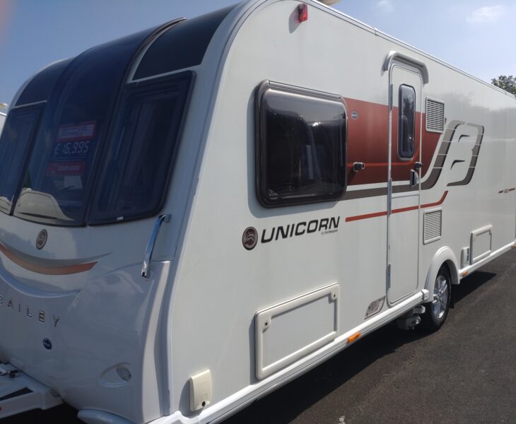 2017 Bailey Unicorn Vigo Side