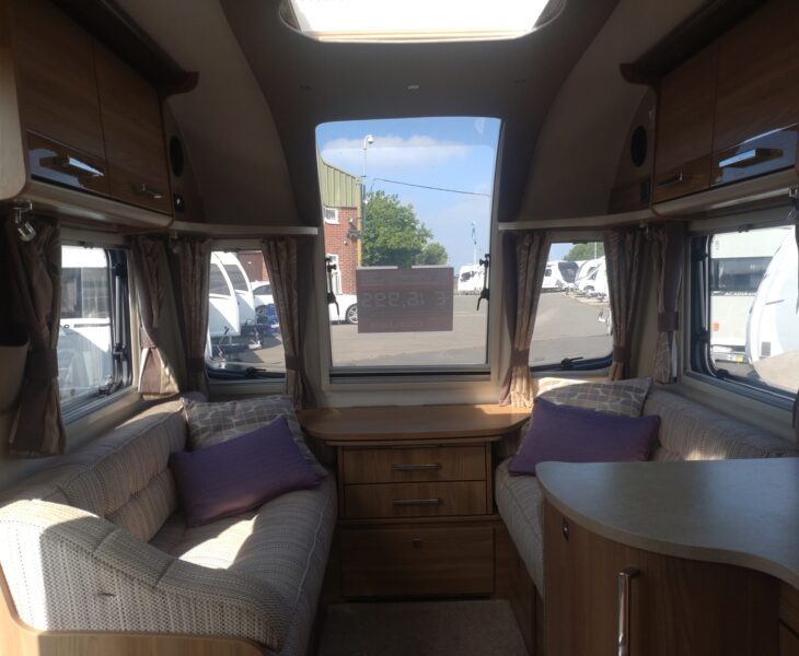 2017 Bailey Unicorn Vigo Interior