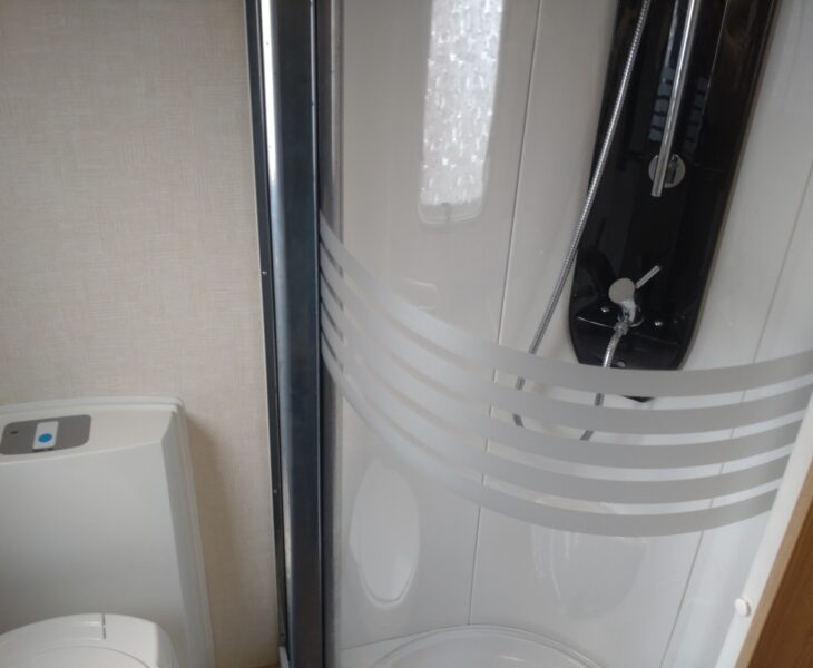 2012 COACHMAN PASTICHE 460/2 INTERIOR