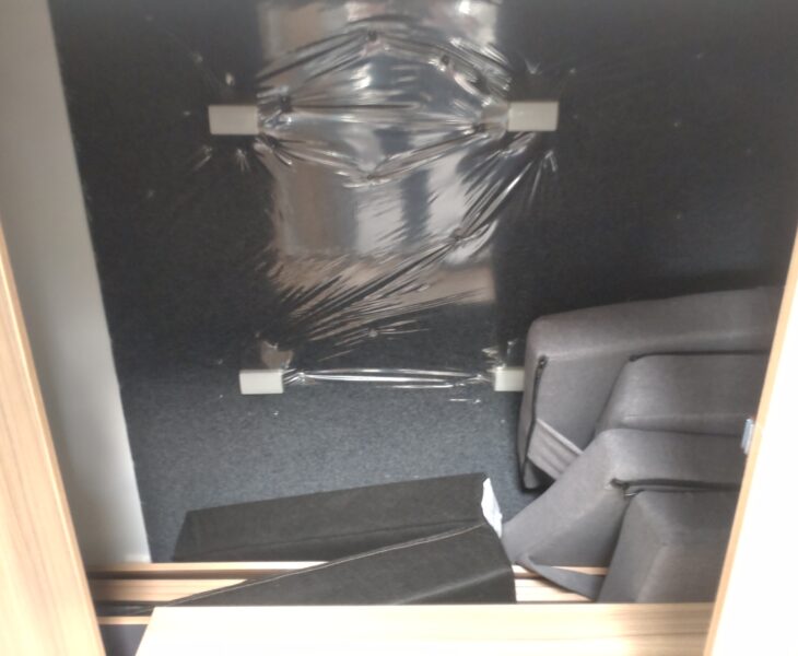2025 Bailey Adamo 69-4 Interior