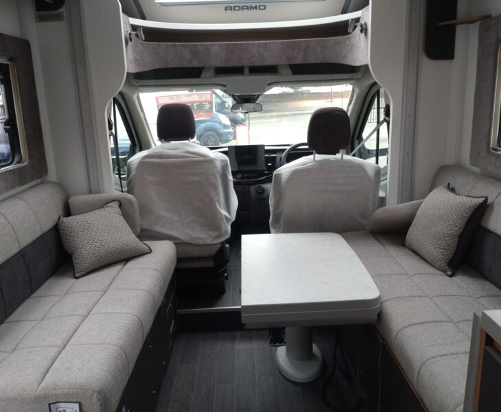 2025 Bailey Adamo 69-4 Interior