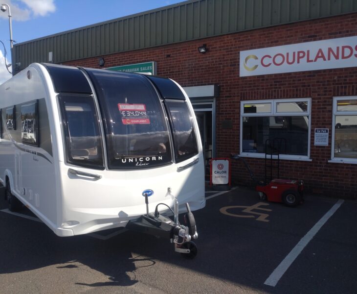 2026 Bailey Unicorn Deluxe Cadiz Front