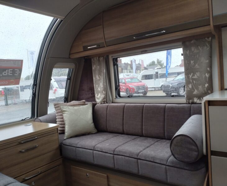 2026 Bailey Unicorn Deluxe Pamplona Interior
