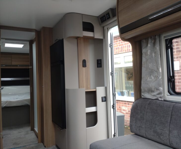 2026 Bailey Unicorn Deluxe Pamplona Interior