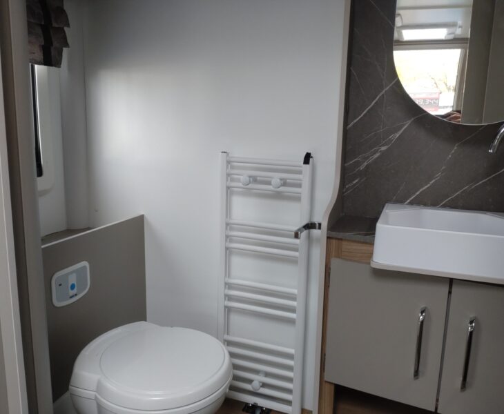 2026 Bailey Alicanto Grande Deluxe Sintra interior