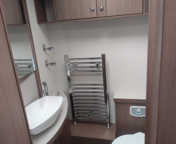 2018 Buccaneer clipper Interior