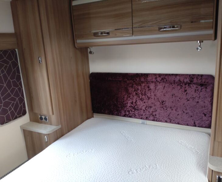 2016 Swift Challenger 560 Interior