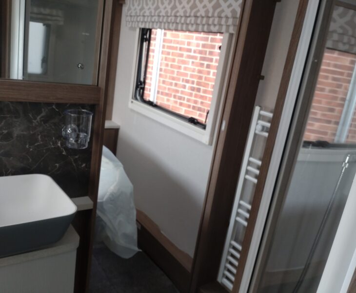 2026 Coachman Vip 545 exterior