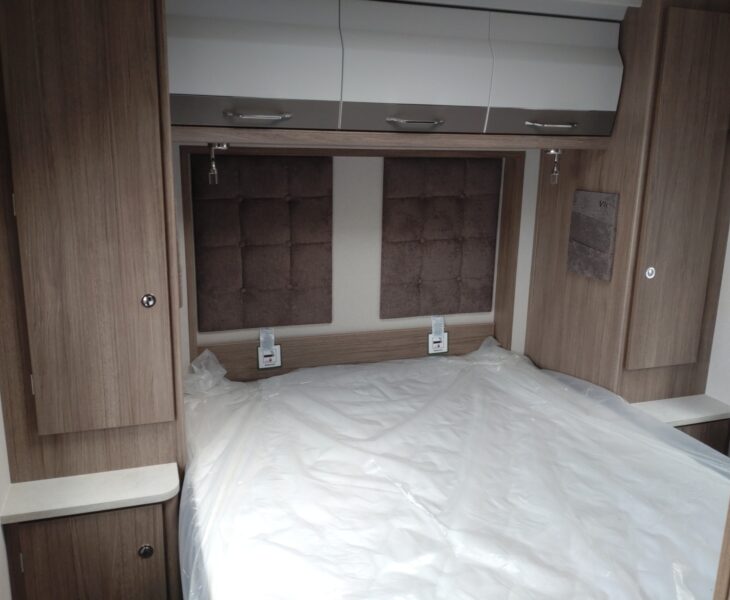 2026 Coachman Vip 545 exterior