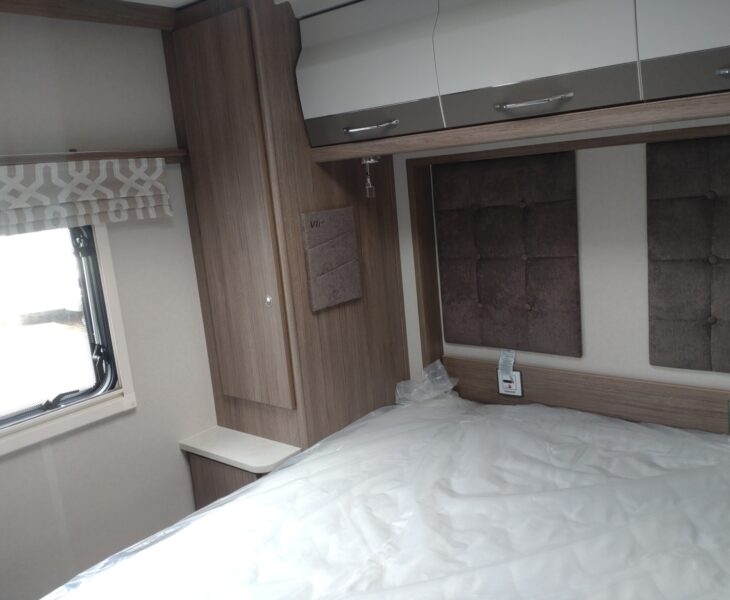 2026 Coachman Vip 545 exterior