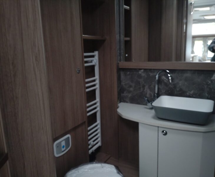 2026 Coachman Vip 565 interior