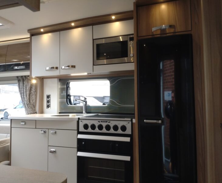 2017 Bessacarr Cameo 495 interior