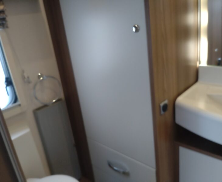 2017 Bessacarr Cameo 495 interior