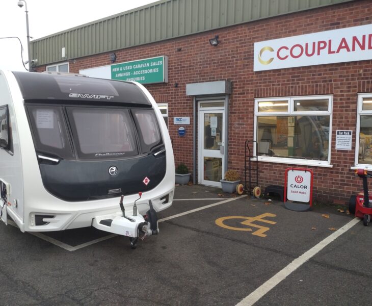 2018 Swift Challenger 560 Front