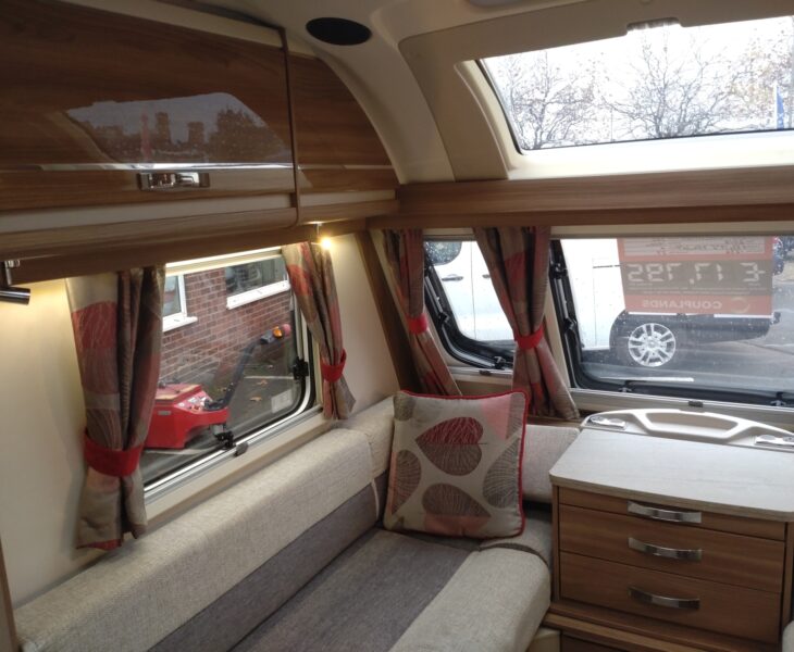 2018 Swift Challenger 560 Interior