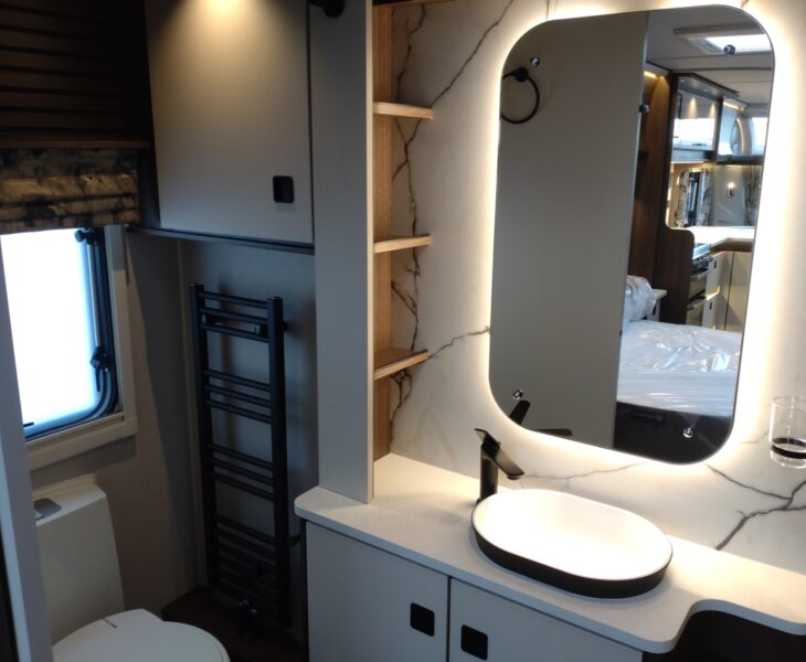 2026 Coachman Lusso 2 interior