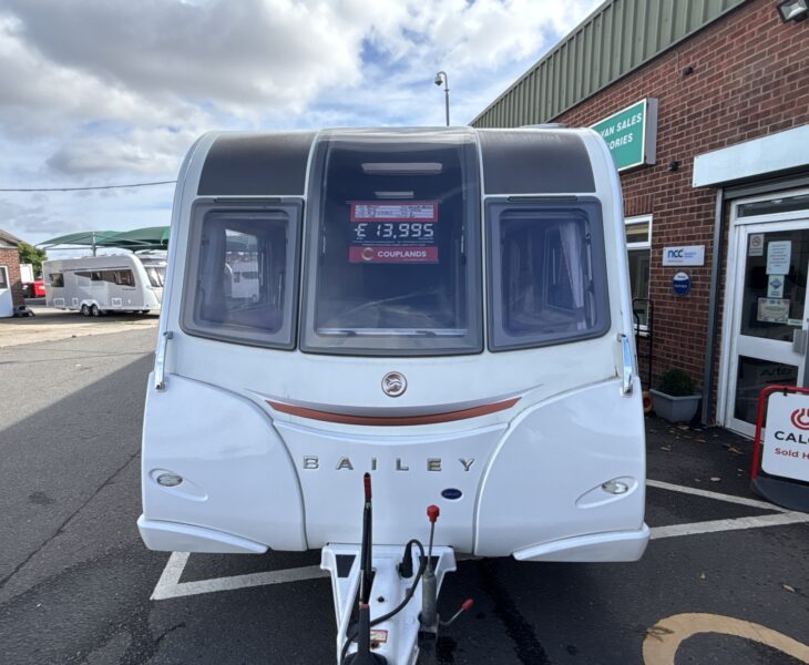 2015 Bailey Unicorn Valencia front