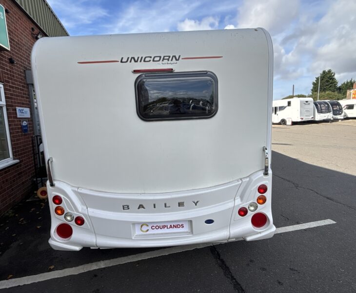 2015 Bailey Unicorn Valencia rear view