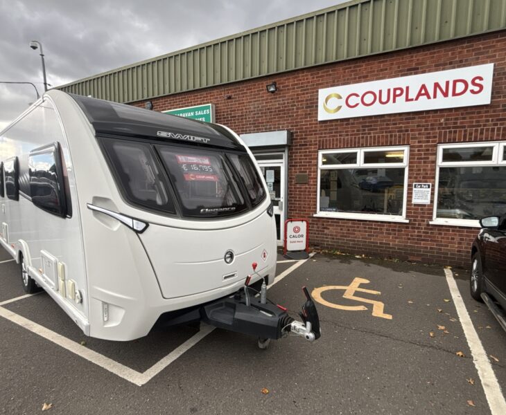 2018 Swift Elegance 530 front offside