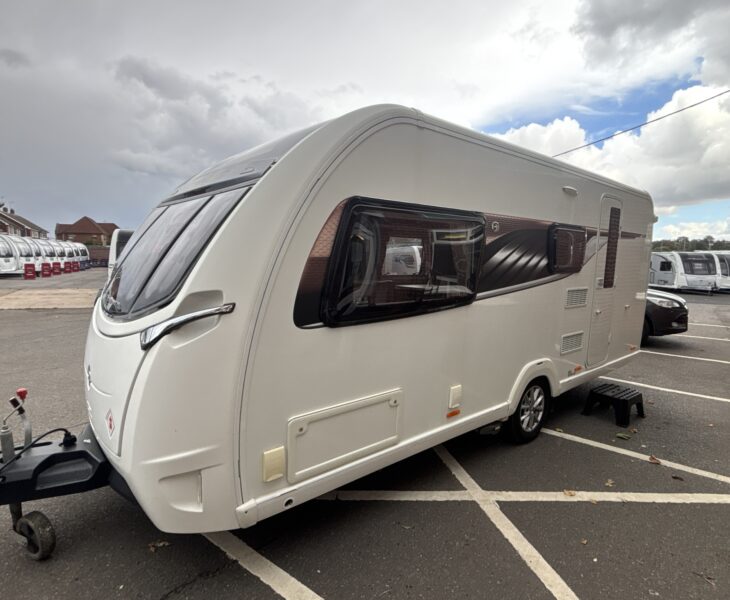 2018 Swift Elegance 530 nearside front