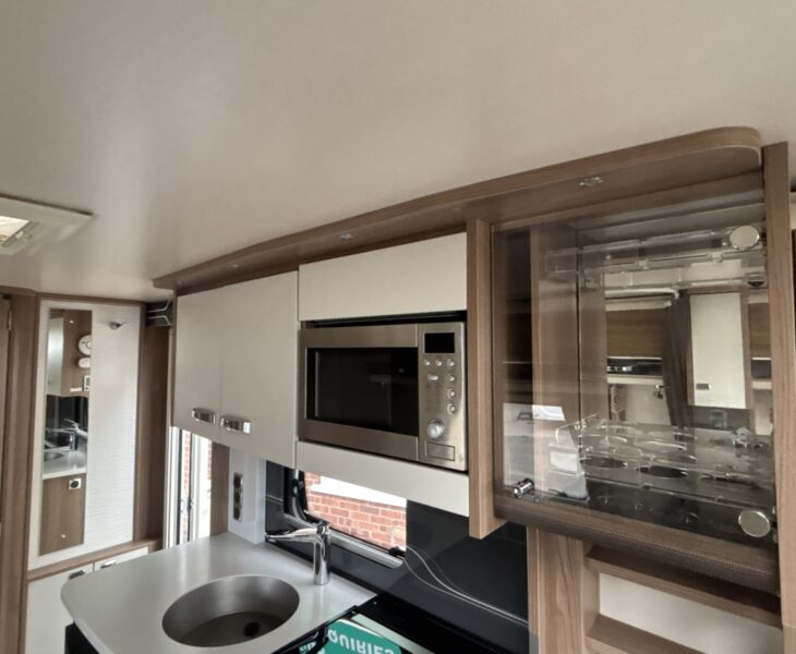 2018 Swift Elegance 530 kitchen lockers