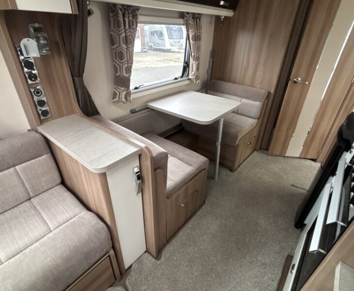 2018 Swift Elegance 530 side dinette