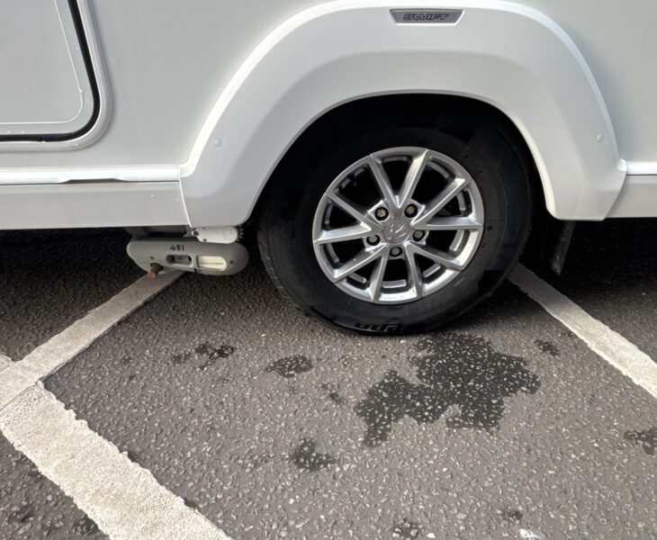 2019 Swift Challenger Hi-Style 580 Motor Mover