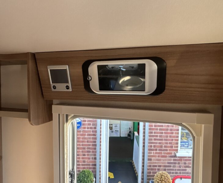 2019 Swift Challenger Hi-Style 580 Interior