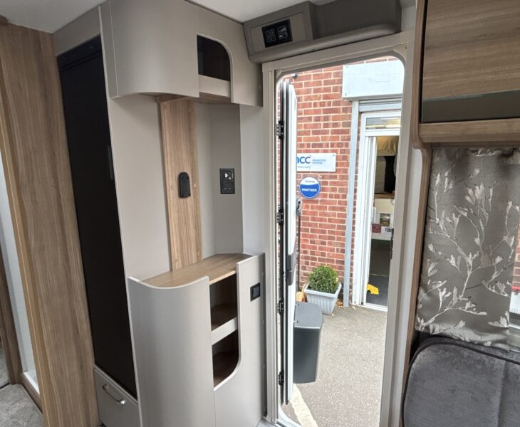 2026 Bailey Unicorn Deluxe Cabrera Interior