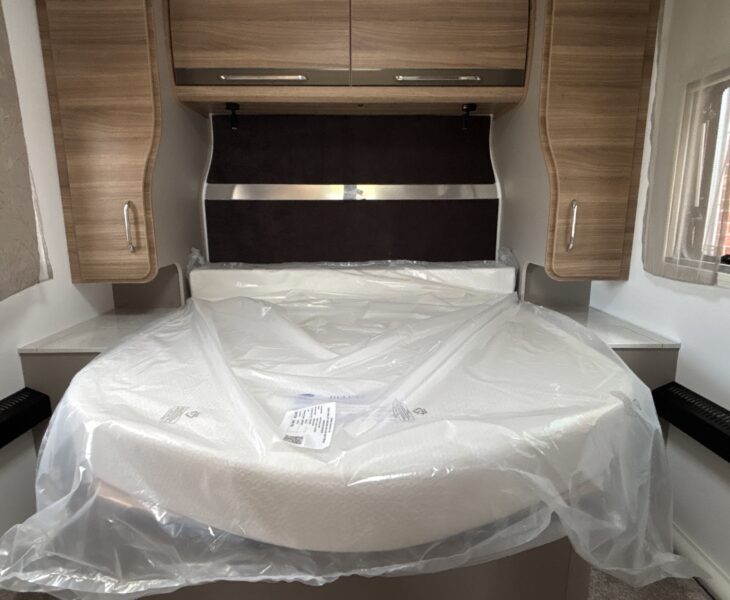 2026 Bailey Unicorn Deluxe Cabrera Interior