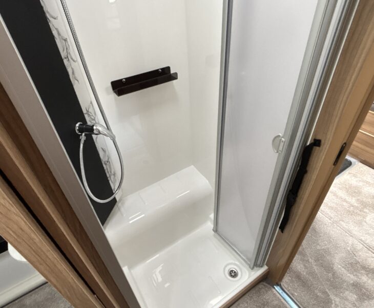 2026 Bailey Unicorn Deluxe Cabrera Interior