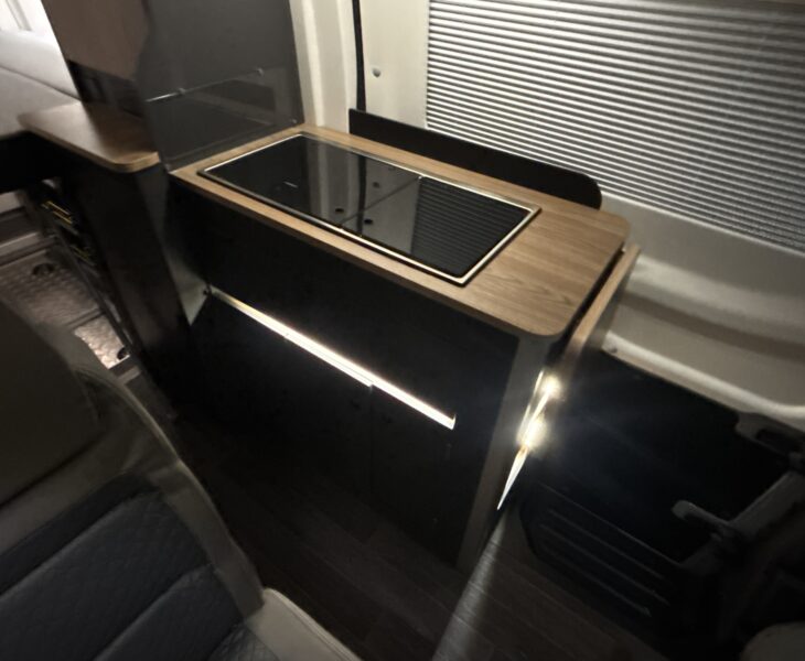 2026 Bailey Endurance E65 Kitchen