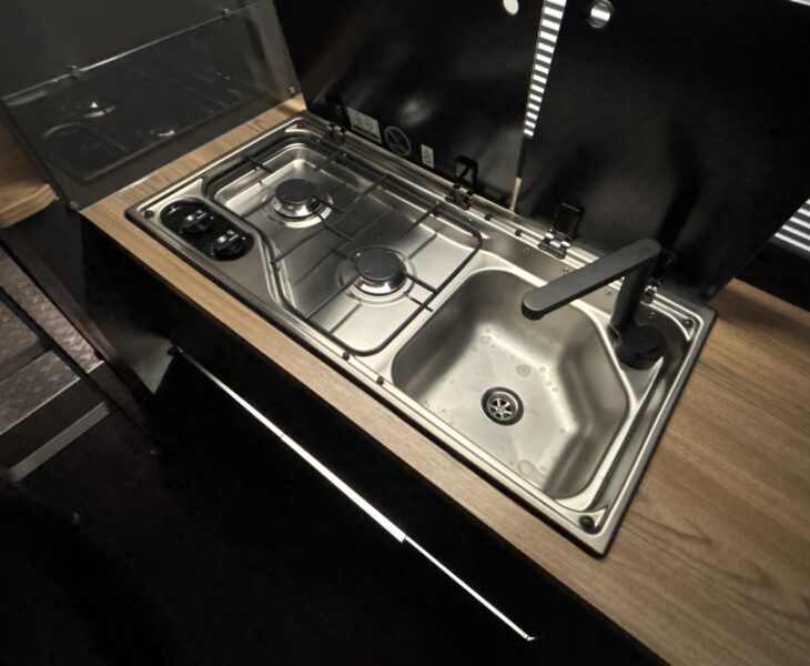 2026 Bailey Endurance E65 Hob and sink