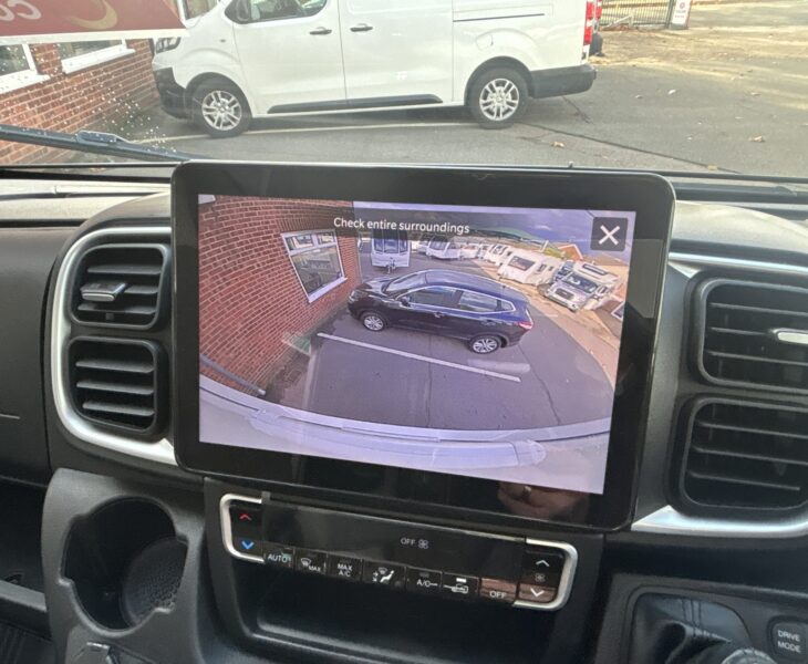 Bailey Autograph 79-4T 10" Touchscreen infotainment