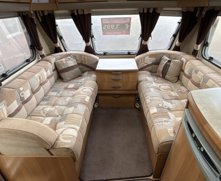 2009 Swift Challenger 540 front seating