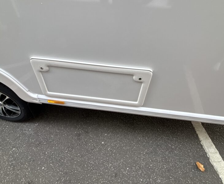 2026 Bailey Alicanto Grande Deluxe Evora Side Locker