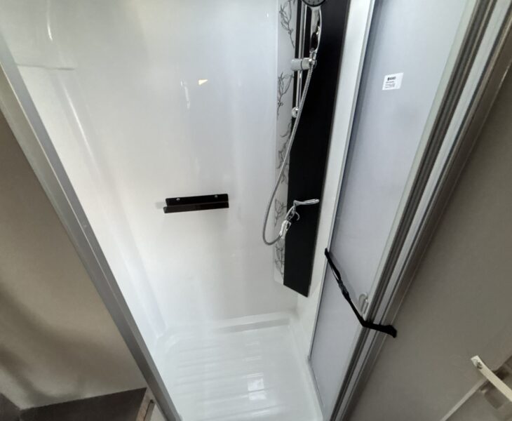 2026 Bailey Alicanto Grande Deluxe Evora Interior